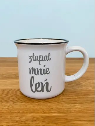 kubek zlapal mnie len 03